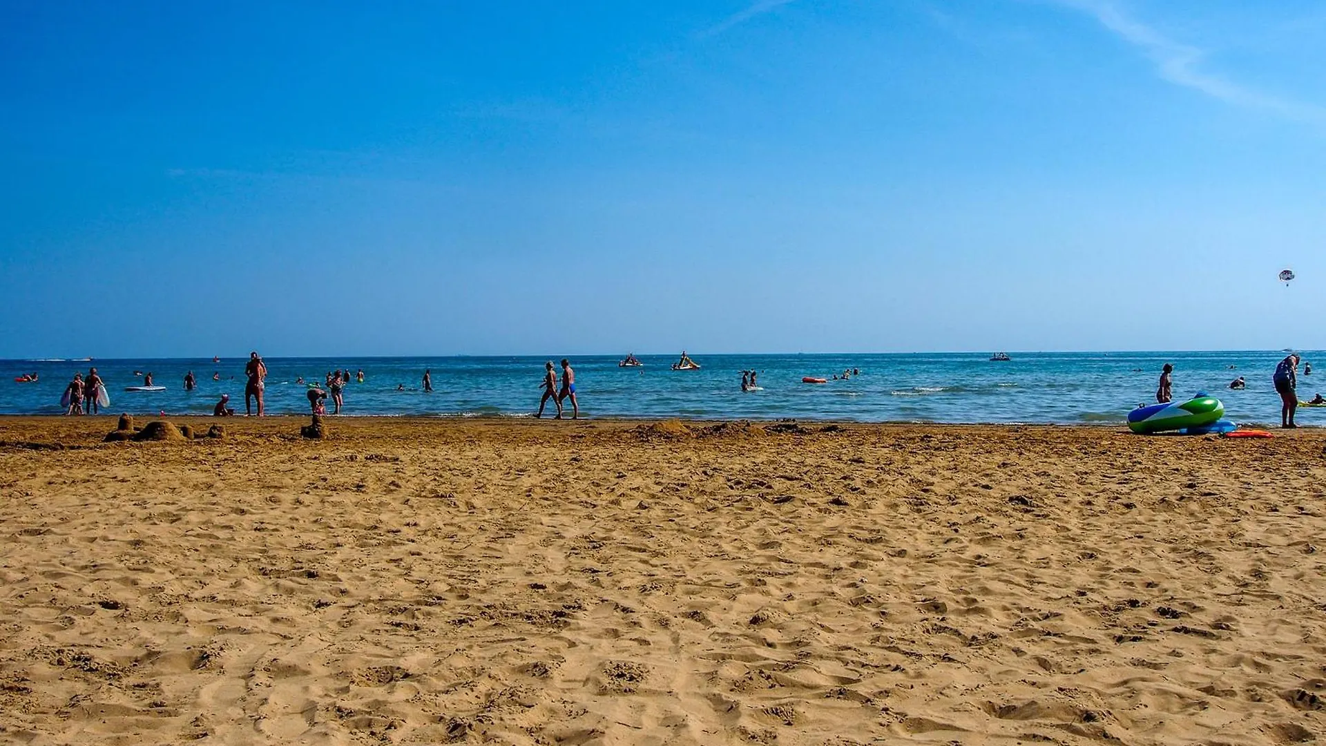 Modern One Bedroom Flat In Bibione - Beahost