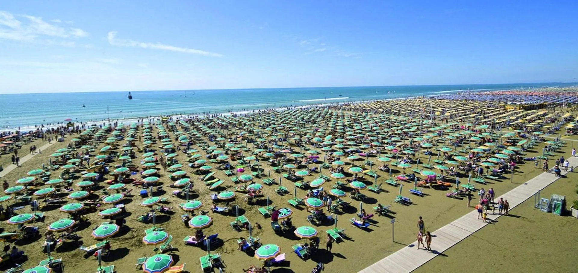 Modern One Bedroom Flat In Bibione - Beahost