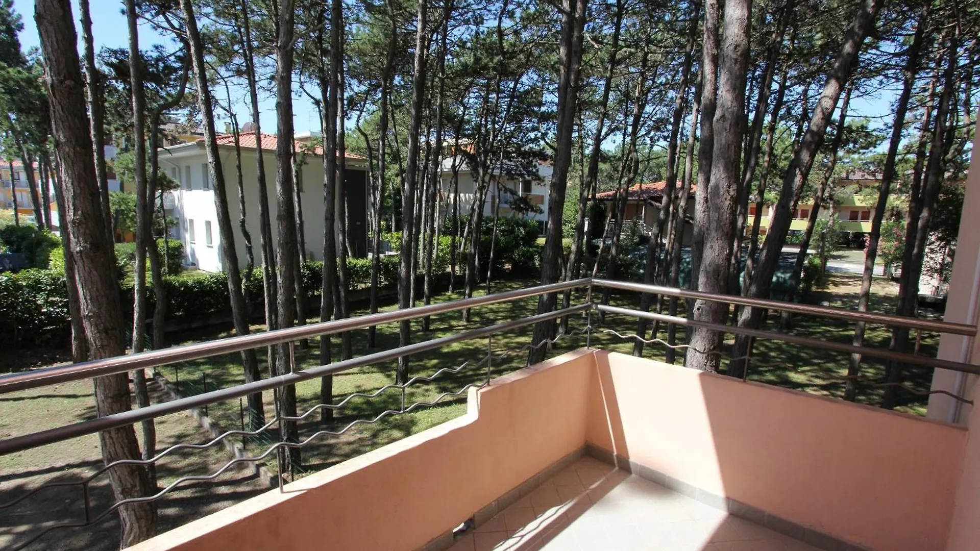Modern One Bedroom Flat In Bibione - Beahost Italy
